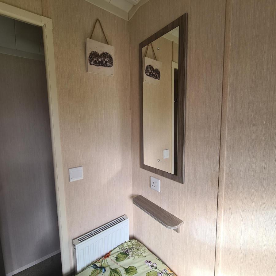 Oscars Caravan Abergele Exterior photo